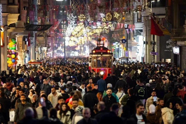 Türkiye, 2024 yılına 'Merhaba'  dedi