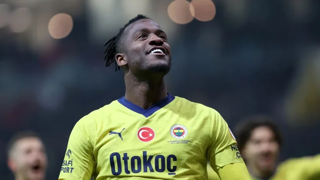 Fenerbahçe'de sözleşmesi bitecek oyuncular
