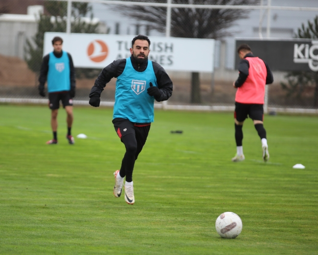 Sivasspor’da Kayserispor mesaisi sürüyor