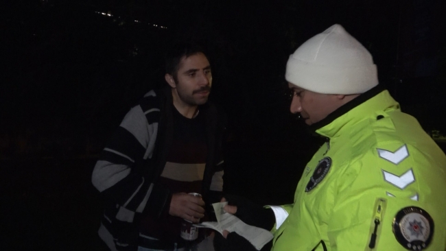 Bursa'da alkollü yakalanan sürücü: Ehliyetimi almayın ben terörist miyim