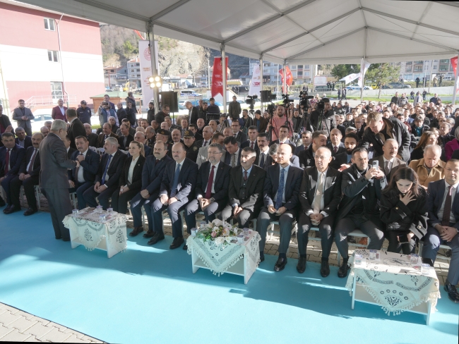 Bakan Tekin: Çocuklarımız istihdam garantili olarak mezun oluyorlar