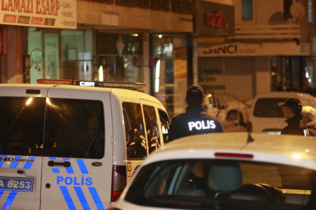 Bursa'daki kuyumcu fonu sanıkları adliyeye sevk edildi