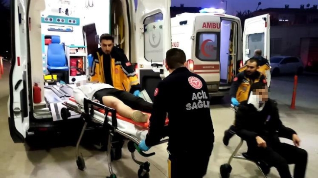 Bursa'da zabıta aracı kaza yaptı, yaralılar var!
