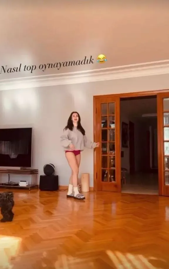 Burcu Özberk'in ev haline beğeni yağdı