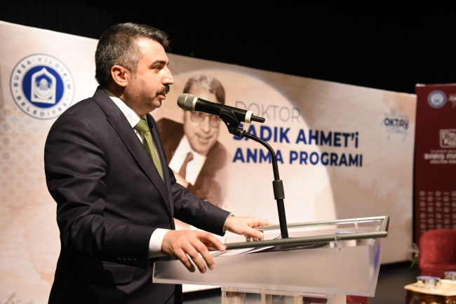 Yıldırım'da Sadık Ahmet'e vefa
