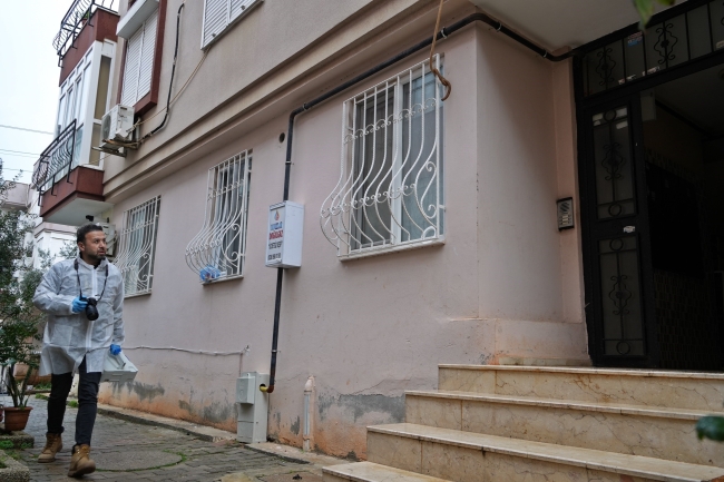 Antalya'da şüpheli ölüm! Balkonda bulundu