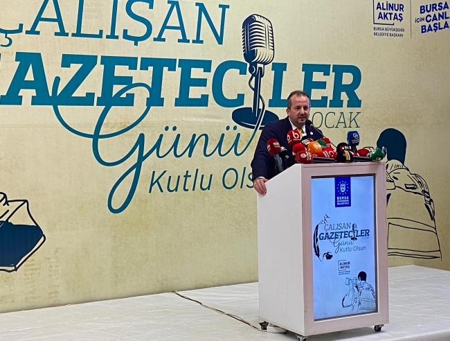 Bursa Büyükşehir Belediye Başkanı Alinur Aktaş basın mensuplarıyla buluştu
