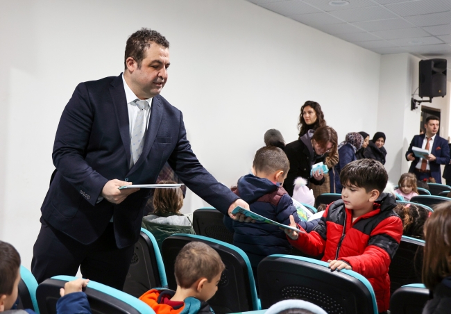 Gölge oyunuyla enerji tasarrufu anlatıldı