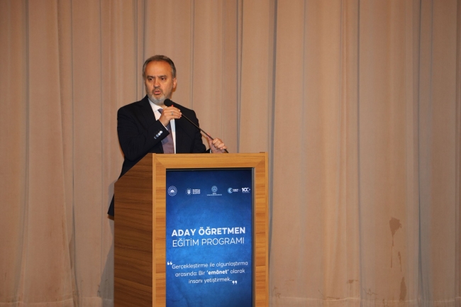 Bursa’da aday öğretmenlerin eğitim programı tamamlandı