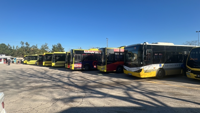 Bursa'da torununu belediye otobüsünde unuttu