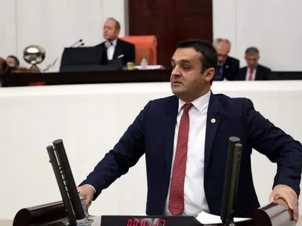 CHP'li vekil kaza yaptı! 4 yaralı