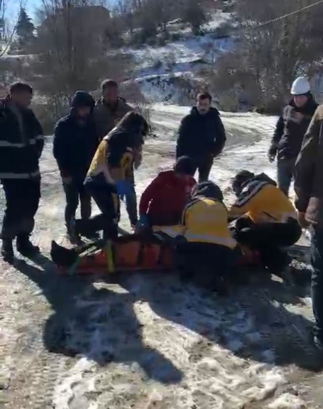Elektrik akımına kapıldı! Yardımına ambulans itfaiye yetişti
