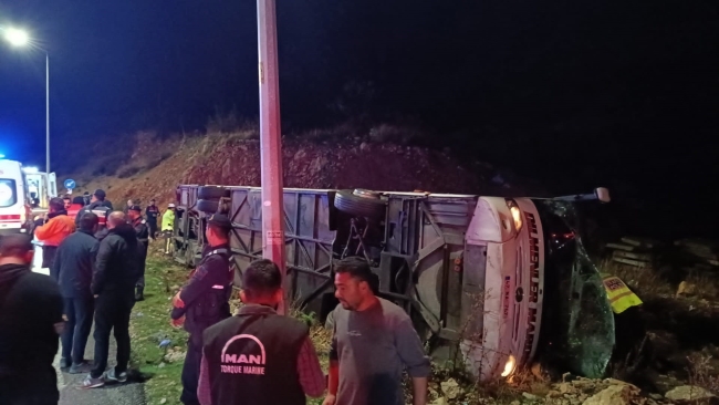 Mersin'de otobüs devrildi! 9 kişi öldü, 30 kişi yaralandı