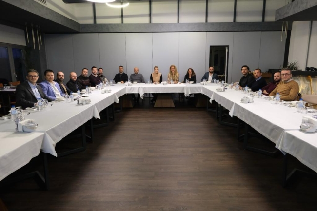 DOSABSİAD yönetimi ekonomi gündemini değerlendirdi