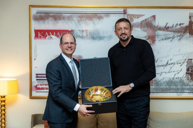 FIBA Genel Sekreteri Andreas Zagklis'den, Basketbol Gelişim Merkezi'ne ziyaret