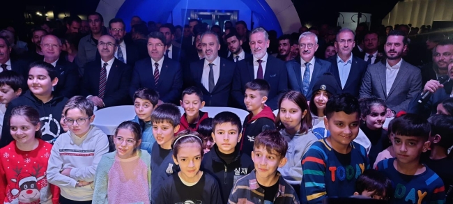 Alper Gezeravcı uzaya gönderildi