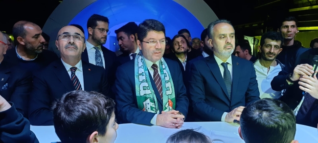 Alper Gezeravcı uzaya gönderildi