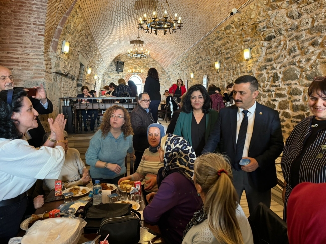 İYİ Parti Bursa İl Kadın Politikaları'ndan Yerel Seçimlere Yönelik Etkinlik