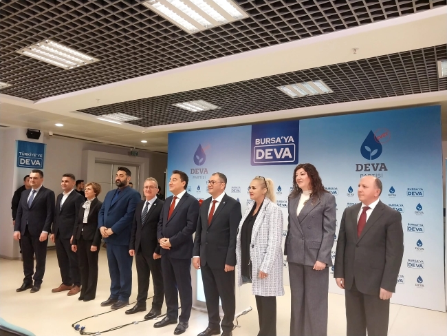 DEVA Partisi Genel Başkanı Ali Babacan Bursa basını ile bir araya geldi