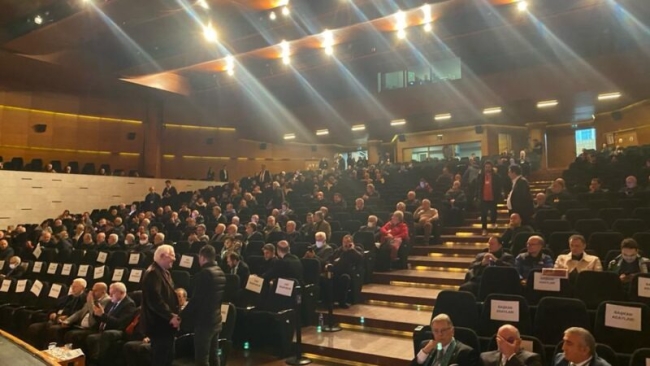 Kongrede Recep Günay yönetimine şok!