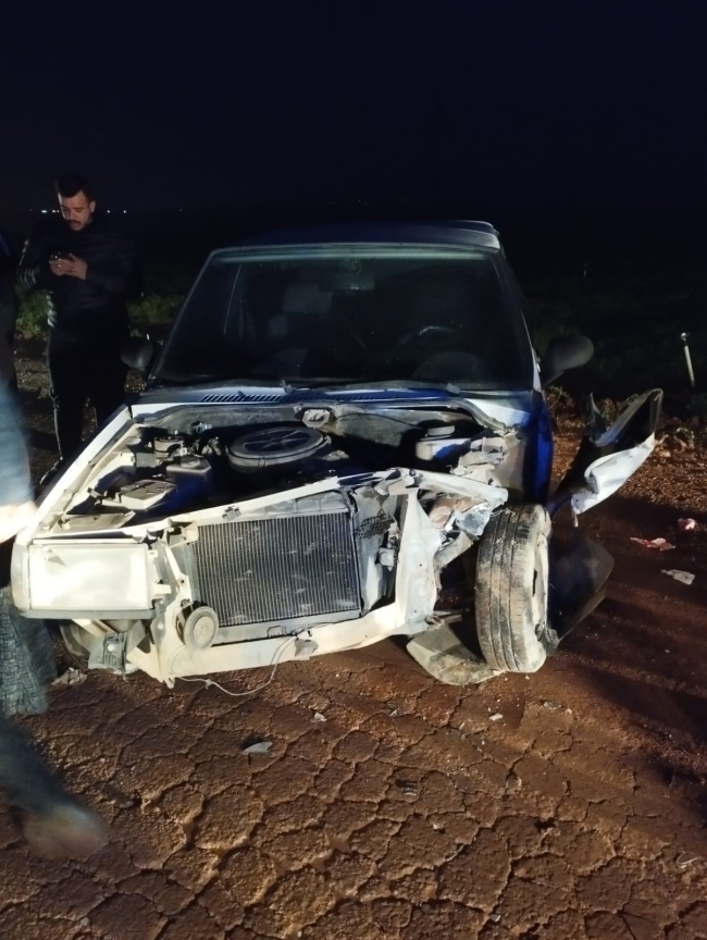 Otomobilin hurdaya döndüğü kazada 3 kişi yaralandı