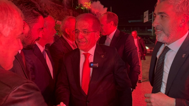 Yeniden Refah Partisi'nin Bursa adayı Sedat Yalçın'a Bursa'da unutulmaz karşılama!