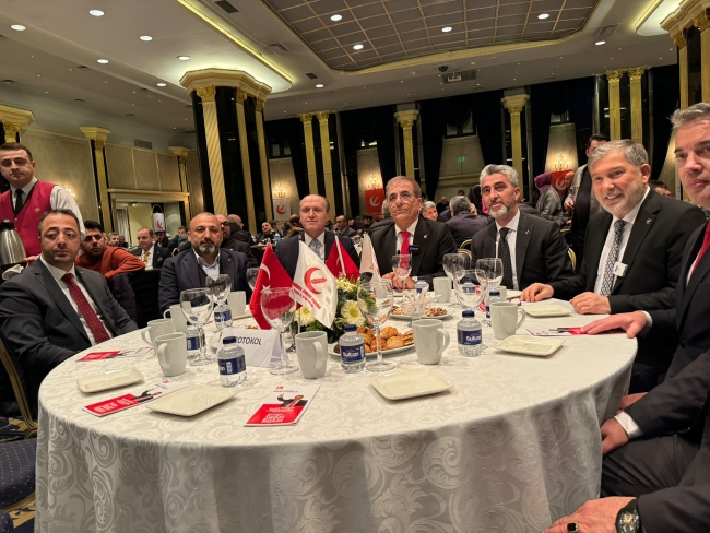 Yeniden Refah Partisi'nin Bursa adayı Sedat Yalçın'a Bursa'da unutulmaz karşılama!
