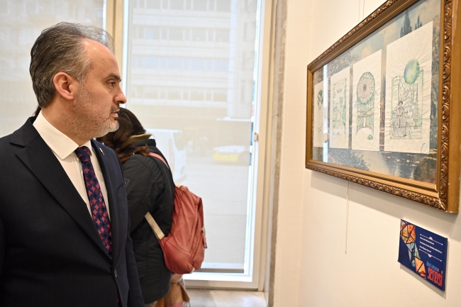 Bursa'da İkinci Zaman Sergisi sanatseverlerle buluştu
