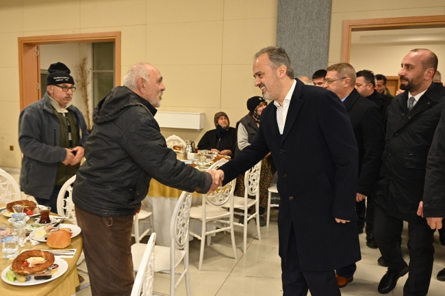 "Bereket Sofrası" Yenişehir'de kuruldu
