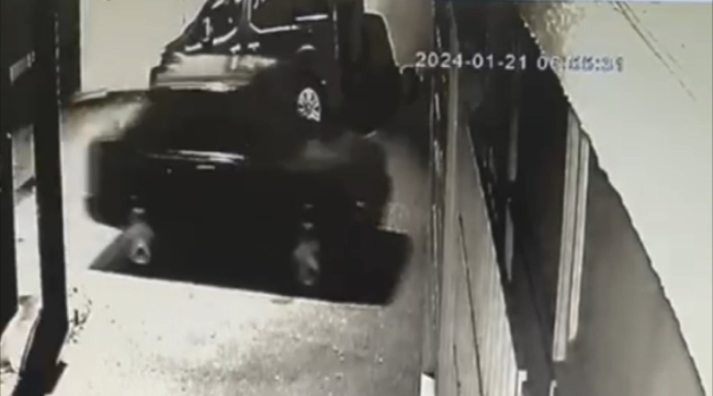Bursa'da otomobil hırsızları benzin istasyonunda kıskıvrak yakalandı!