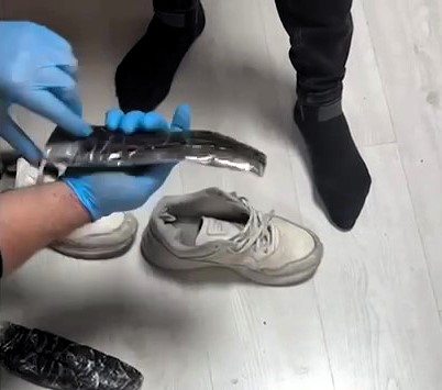 Uyuşturucuyu öyle bir yere sakladı ki!