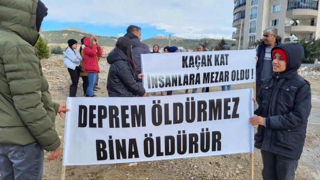 32 kişiye mezar olan apartmanın müteahhidine tepki!