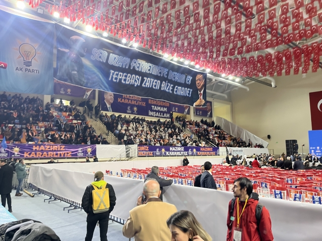Eskişehirliler Cumhurbaşkanı Erdoğan'ı beklemeye başladı