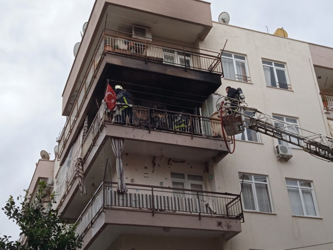 Alanya'da evde çıkan yangın panik yarattı