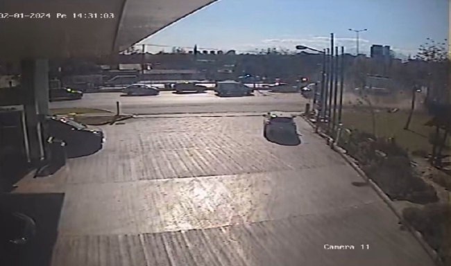 Antalya'da feci kazada şoförün kendini feda ettiği anlar kamerada