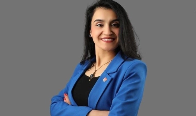 CHP'de bir aday daha çekildi!