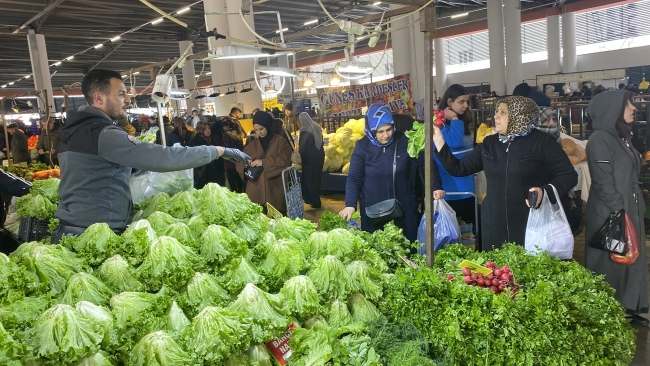 Bursa'da Arabayatağı’nda konforlu alışveriş başladı