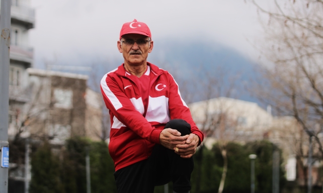 Tokyo Maratonu'na özel davet aldı, gidebilmek için Bursa'da inşaatlarda çalışıyor