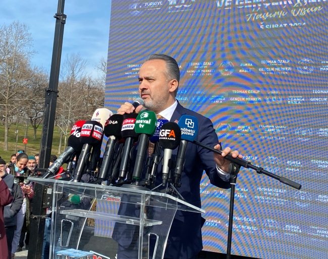 Teoman Özalp Parkı sil baştan yenilendi