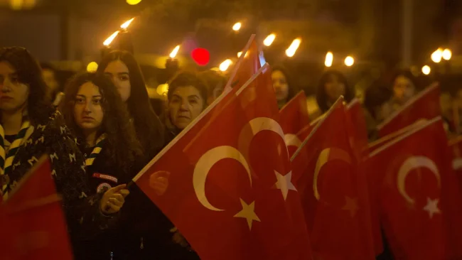 Asrın felaketinde hayatını kaybedenler anıldı