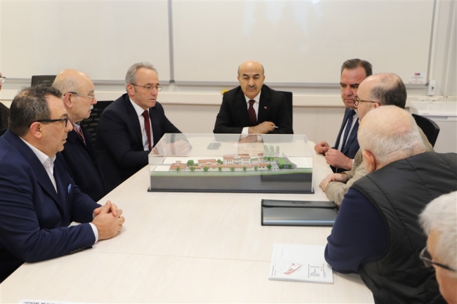 Vali Demirtaş Tophane MTAL'de incelemelerde bulundu