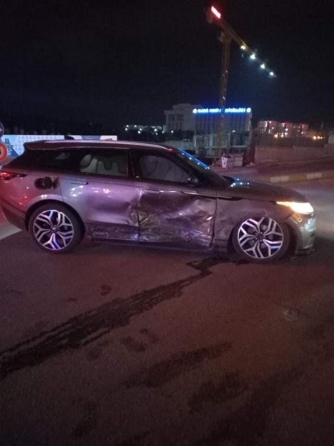 Kazaya karıştı aracını bırakıp kaçtı