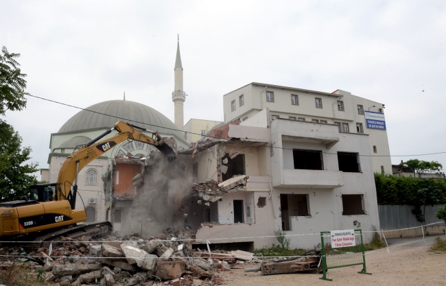 Bursa'da 43 çıkmaz sokak ulaşıma açıldı
