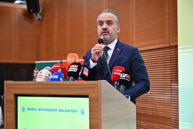 Bursa'da Türkiye Yüzyılında Türkçenin Yüzyılı Bilgi Şöleni