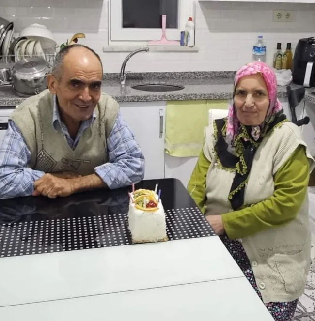 Çocuklarının yanına giden çift feci kazada öldü!
