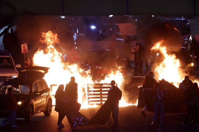 Tel Aviv'de esir protestosu!