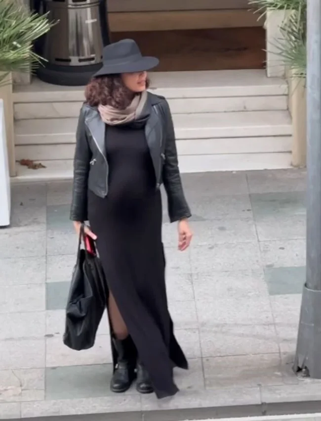 Dünyanın en güzel kızı ikinci kez anne oluyor