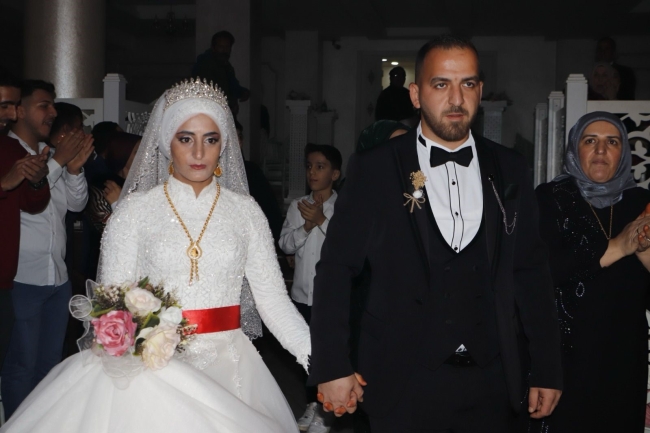 Bursa'da yüksek gerilime kapılan işçi ağır yaralandı