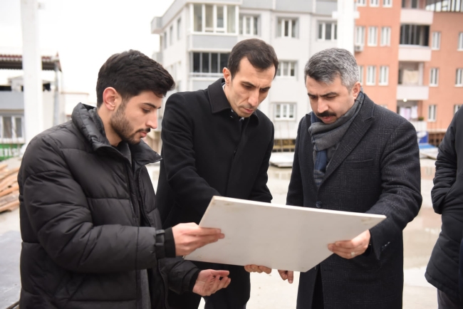 Başkan Yılmaz Bağlaraltı pazar yerini inceledi