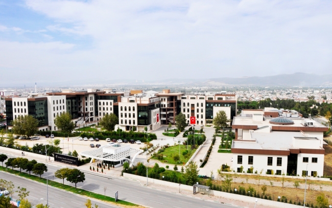 BTÜ'lü öğrencilerin kariyeri birinci sınıfta planlanıyor